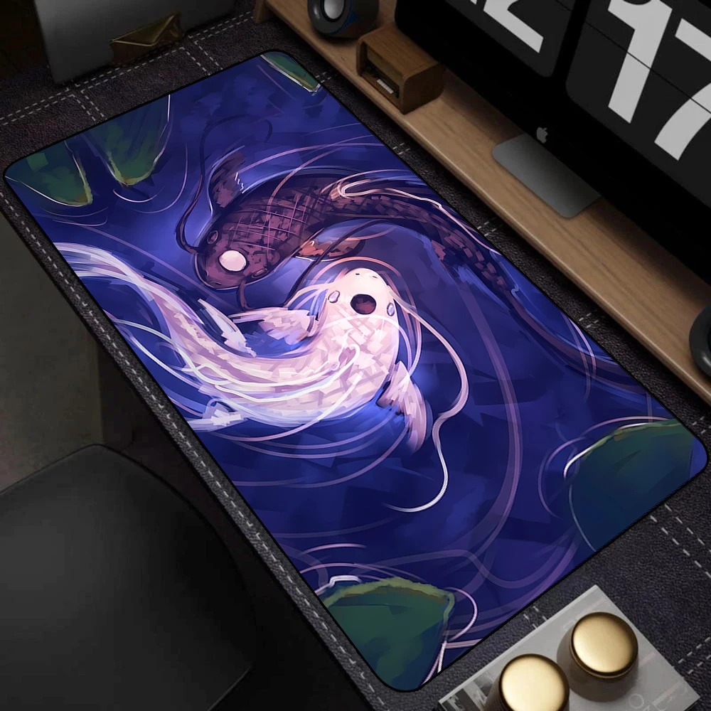 Black White Japanese Koi Fish  - Desk Setup Black And White 评论和价格