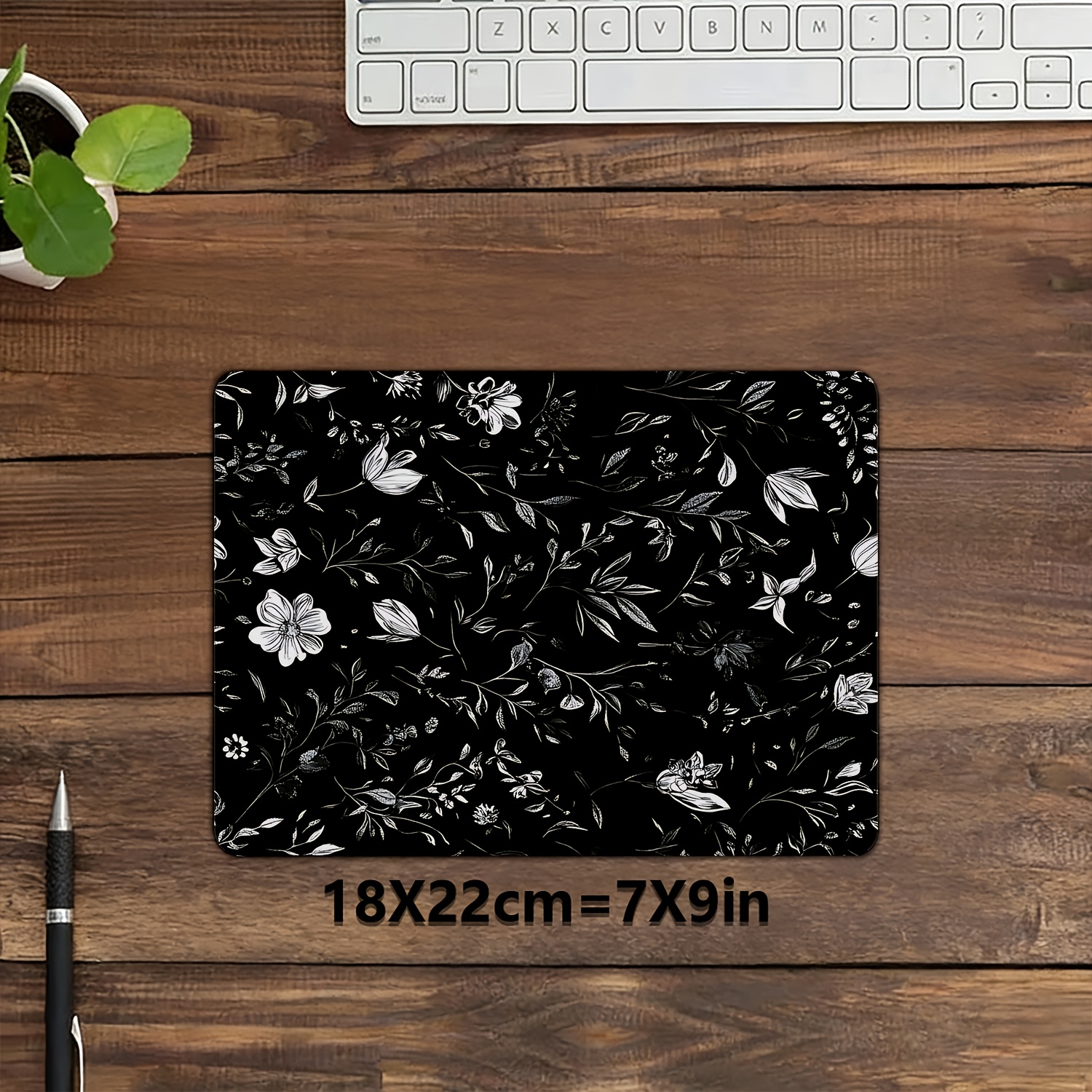 Small Sized Black White Floral - Desk Setup Black And White 评论和价格