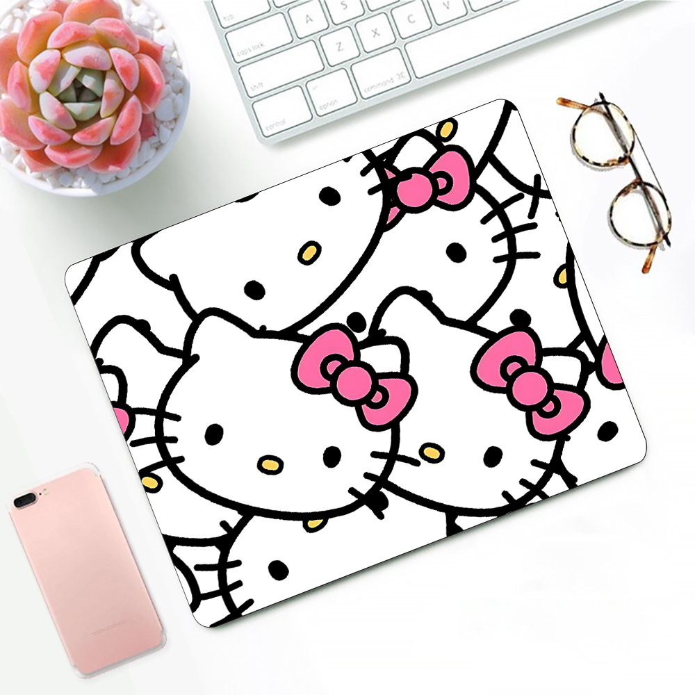 Cute pink anime Hello Kitty Ga - Desk Setup Anime 评论和价格